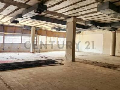 Amplia oficinas con excelente ubicacion sector La Lago - 9