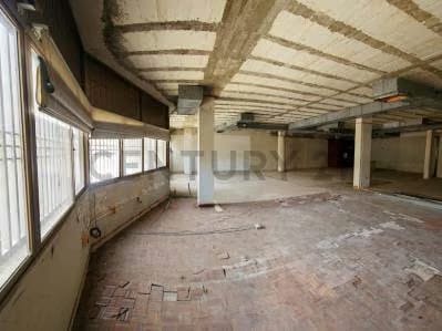 Amplia oficinas con excelente ubicacion sector La Lago - 10