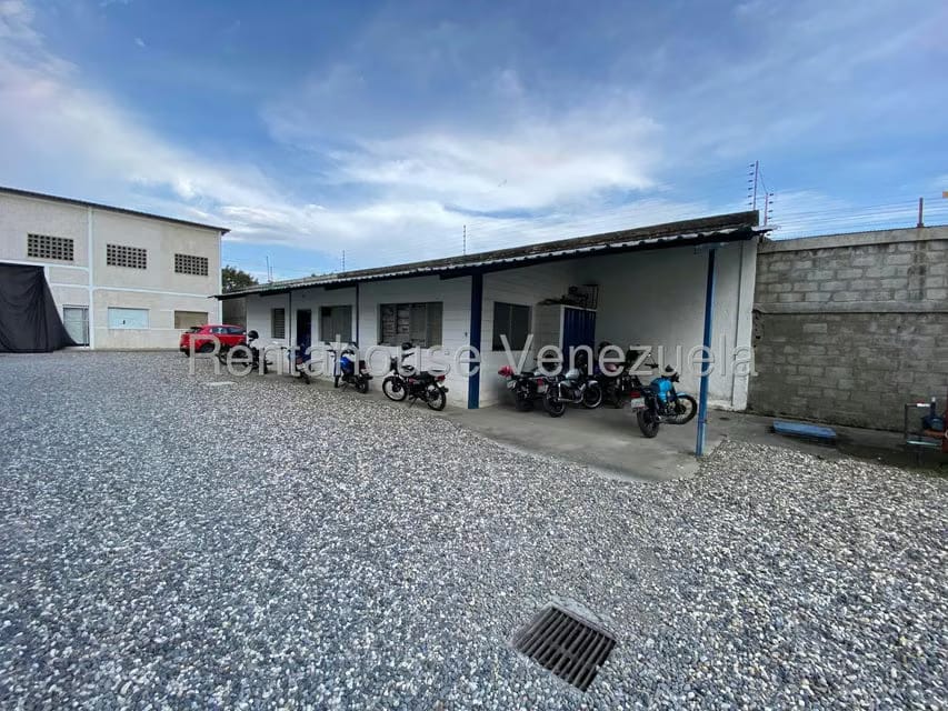 Comercial (Industrial) en Venta en Circunvalacion Sur, Portuguesa - 19
