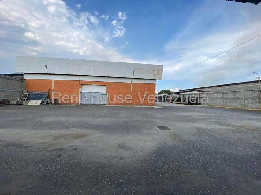 Comercial (Industrial) en Venta en Circunvalacion Sur, Portuguesa - 3