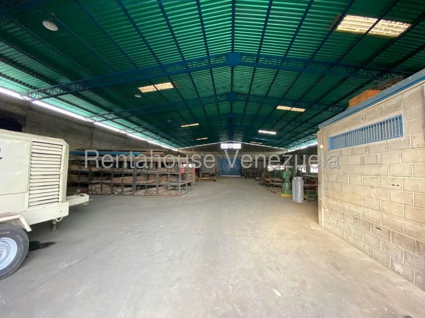 Comercial (Industrial) en Venta en Circunvalacion Sur, Portuguesa - 5