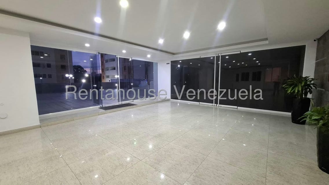Apartamento (1 Nivel) en Venta en El Parral, Carabobo - 2