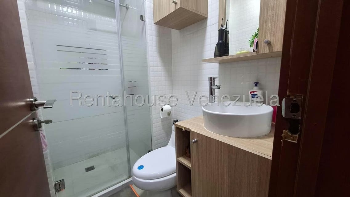 Apartamento (1 Nivel) en Venta en El Parral, Carabobo - 16