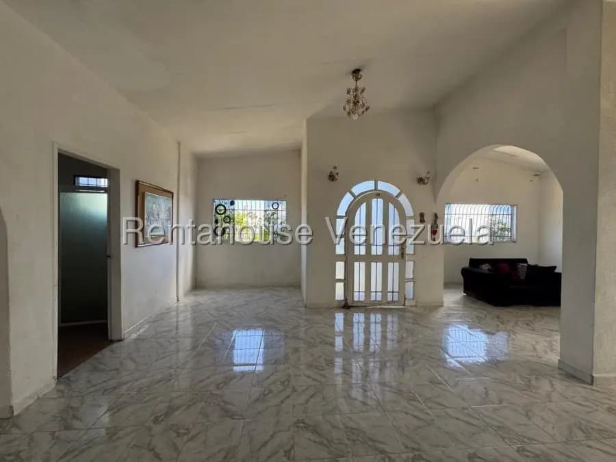 Casa en Venta en San Antonio de los Altos San Antonio de Los Altos - 2