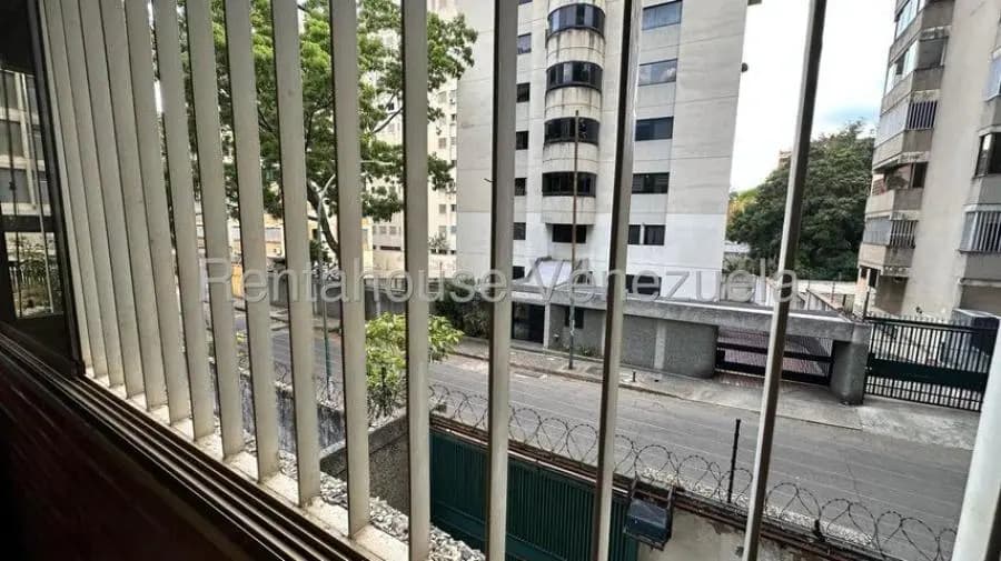 Apartamento en Venta en la florida Caracas - 4