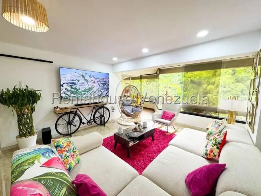 Apartamento en Venta en Las Esmeraldas Caracas