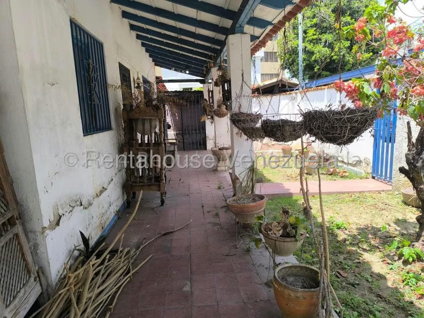 Casa (1 Nivel) en Venta en El Paraiso, Distrito Metropolitano - 23