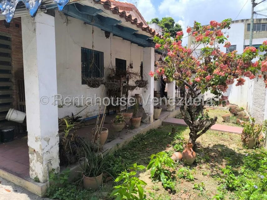 Casa (1 Nivel) en Venta en El Paraiso, Distrito Metropolitano - 24