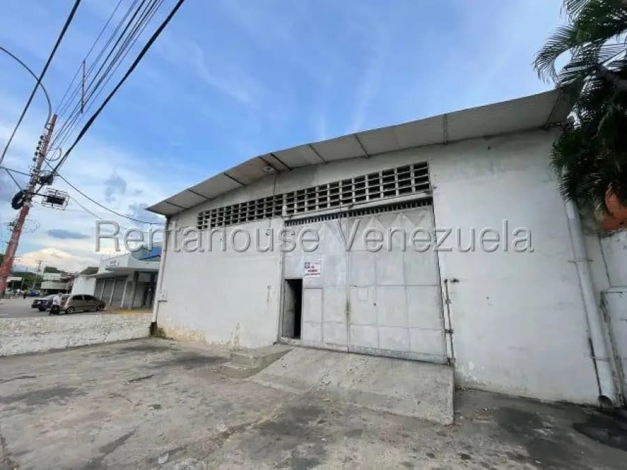 Galpon en Venta en avenida bolivar Maracay