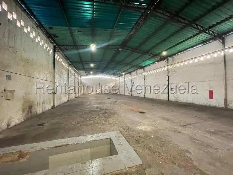 Galpon en Venta en avenida bolivar Maracay - 6