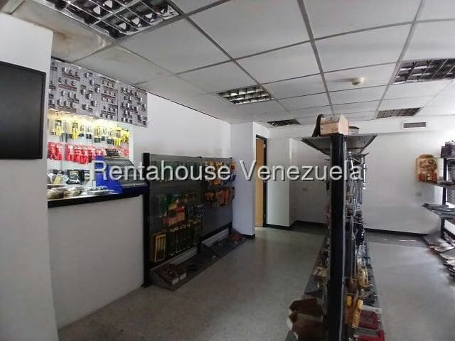 Comercial (Local Comercial) en Venta en La Mata, Lara - 27