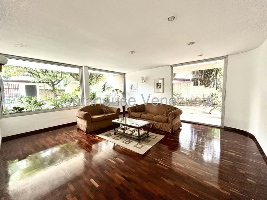 Apartamento (1 Nivel) en Alquiler en Alta Florida, Distrito Metropolitano - 2