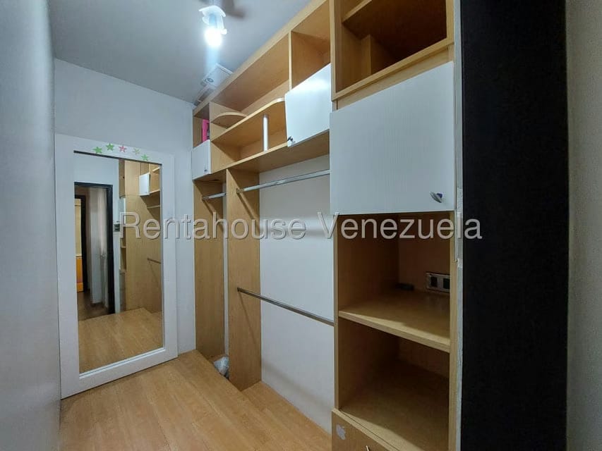 Townhouse (Duplex) en Alquiler en Cantaclaro, Zulia - 21