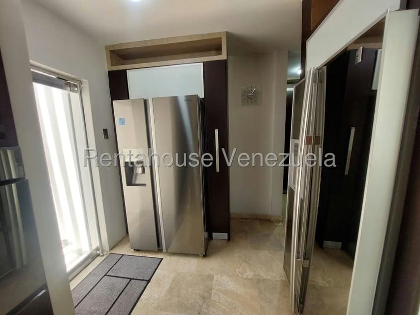 Townhouse (Duplex) en Alquiler en Cantaclaro, Zulia - 8