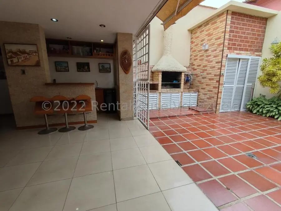 Casa en Venta en Santa Ines Caracas - 3