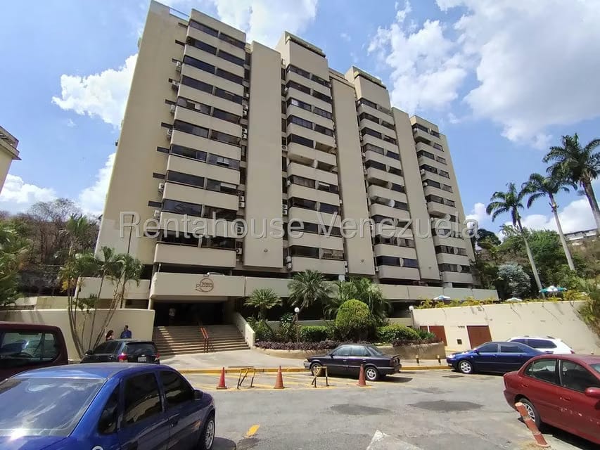 Apartamento (1 Nivel) en Alquiler en Macaracuay, Distrito Metropolitano - 2