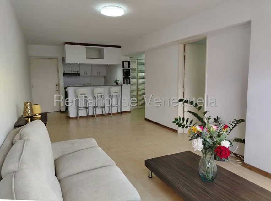 Apartamento (1 Nivel) en Alquiler en Macaracuay, Distrito Metropolitano - 12