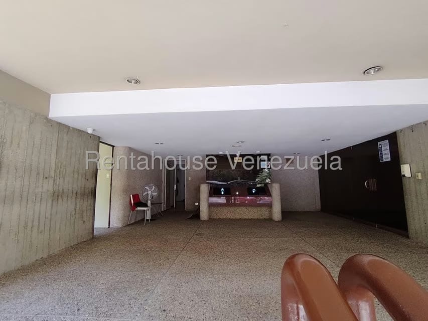Apartamento (1 Nivel) en Alquiler en Macaracuay, Distrito Metropolitano - 3
