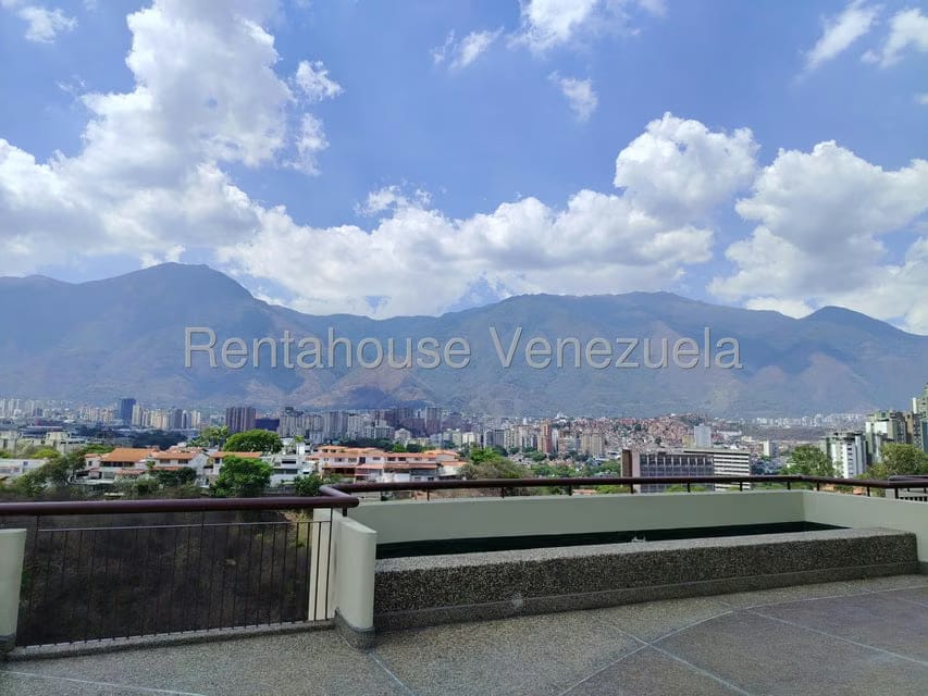 Apartamento (1 Nivel) en Alquiler en Macaracuay, Distrito Metropolitano - 22