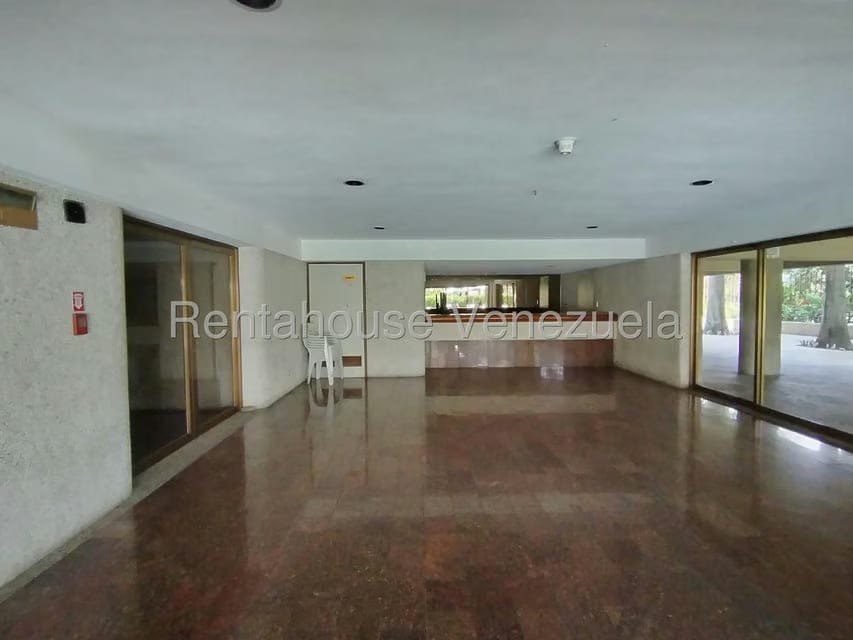 Apartamento (1 Nivel) en Alquiler en Macaracuay, Distrito Metropolitano - 27