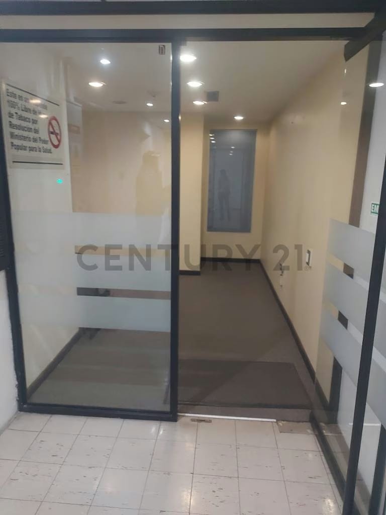 OFICINA EN ALQUILER EN EL BOSQUE MUNICIPIO CHACAO
