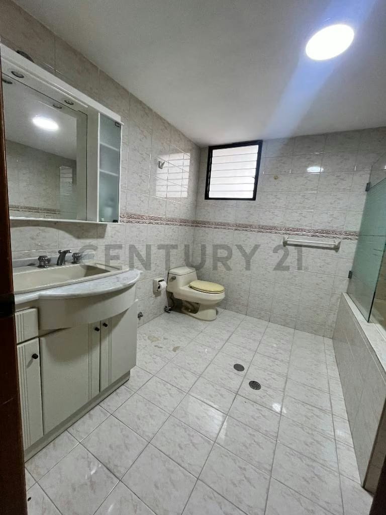 Casa Remodelada En Urb Sebucan 5 ha/4ba/5pe 566mts2 - 19