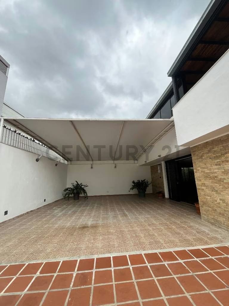 Casa Remodelada En Urb Sebucan 5 ha/4ba/5pe 566mts2 - 22