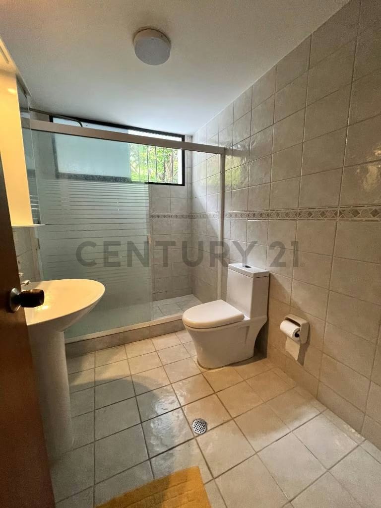 Casa Remodelada En Urb Sebucan 5 ha/4ba/5pe 566mts2 - 30