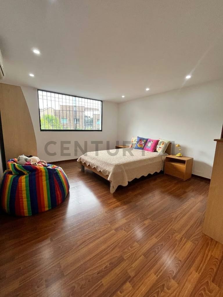 Casa Remodelada En Urb Sebucan 5 ha/4ba/5pe 566mts2 - 31