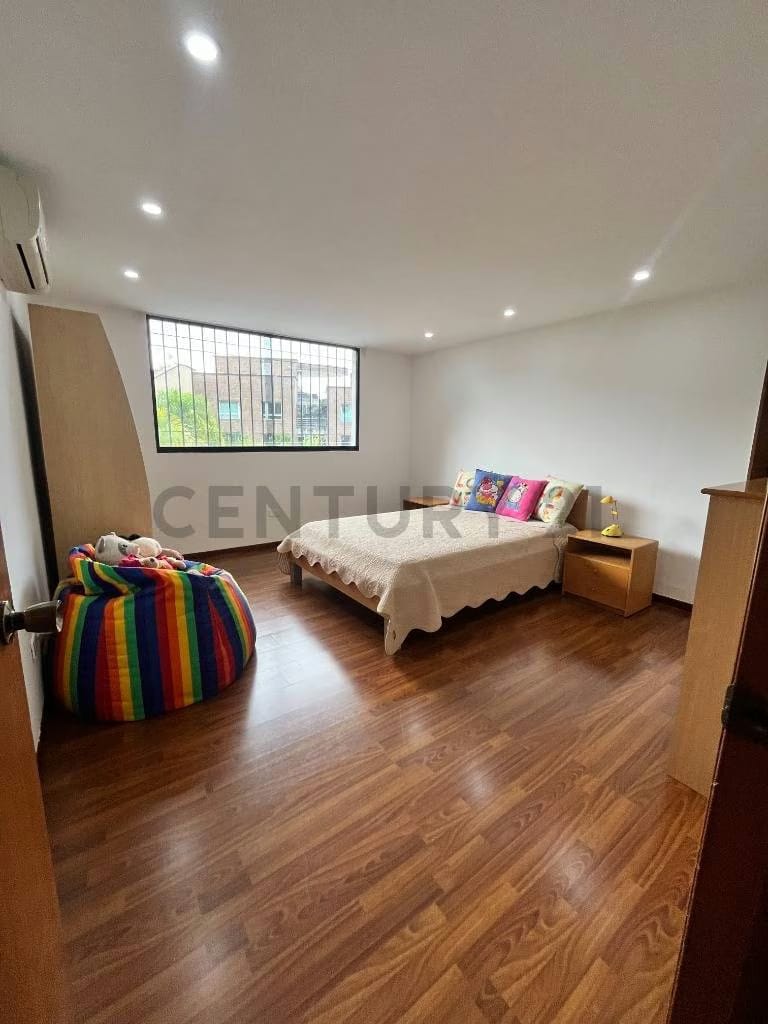 Casa Remodelada En Urb Sebucan 5 ha/4ba/5pe 566mts2 - 35