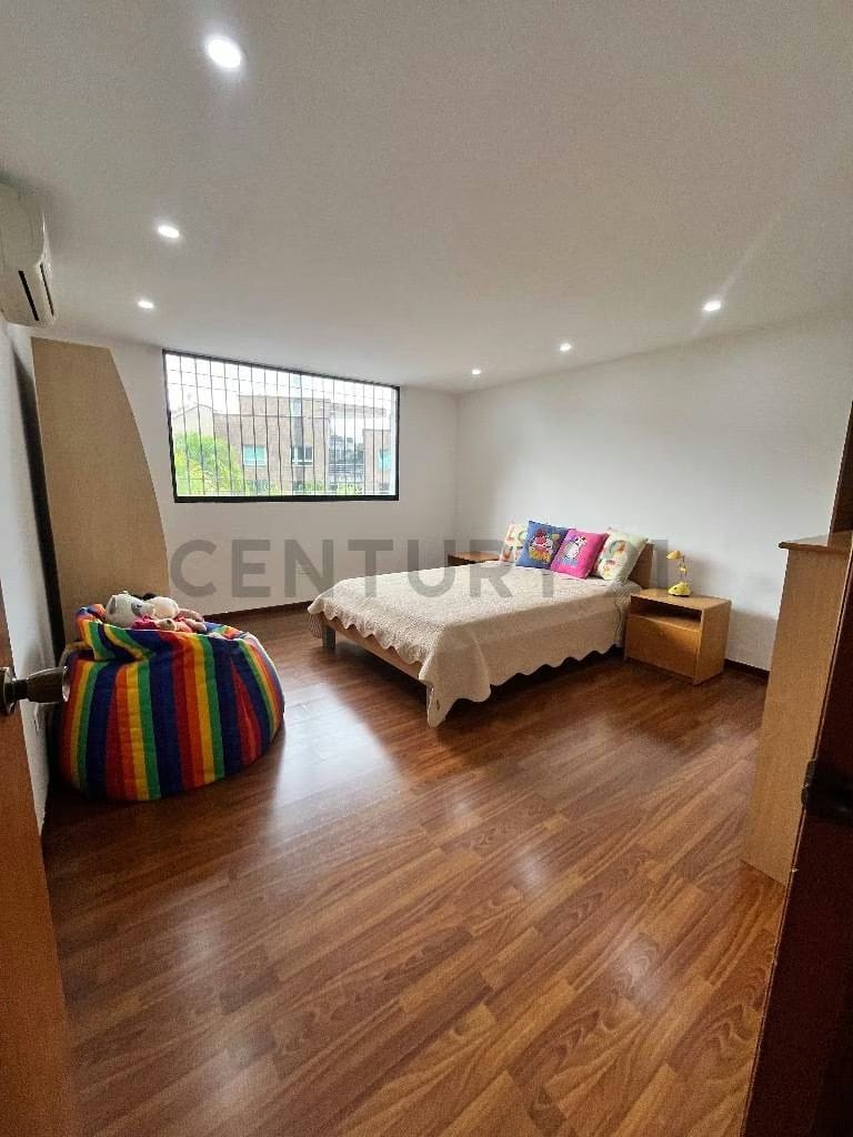 Casa Remodelada En Urb Sebucan 5 ha/4ba/5pe 566mts2 - 45