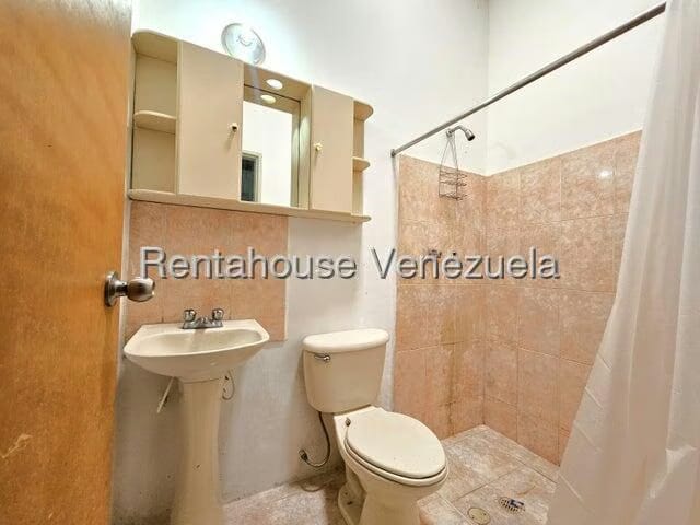 Casa (1 Nivel) en Alquiler en Trigalena, Lara - 10