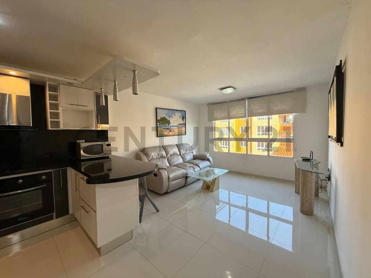 EN VENTA APARTAMENTO EN LECHERIA C R MARINA DEL REY - 3