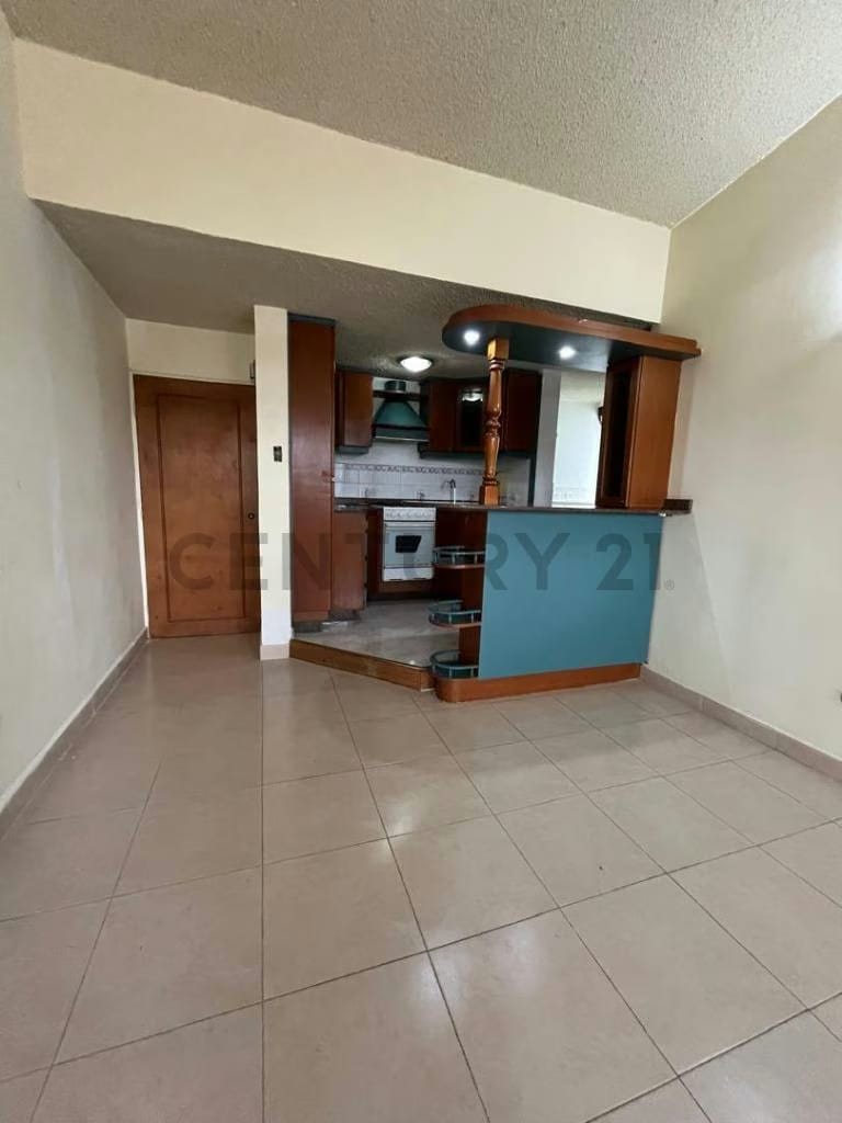 Se Vende Apartamento Res. La Quinta Los Teques - 7
