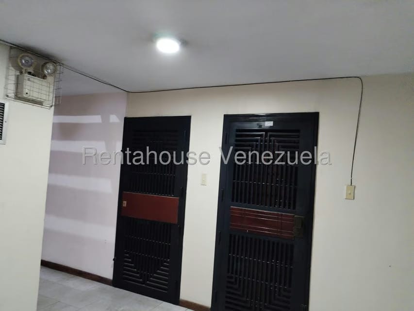 Apartamento (1 Nivel) en Venta en La Granja, Carabobo - 15