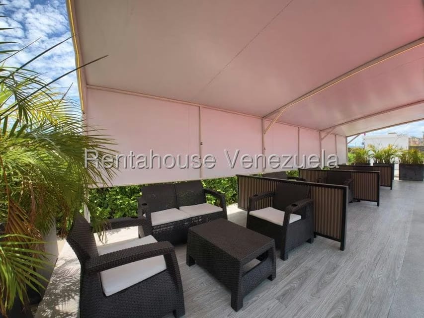 Terreno (Comercial) en Venta en Vega Arriba, Miranda - 16