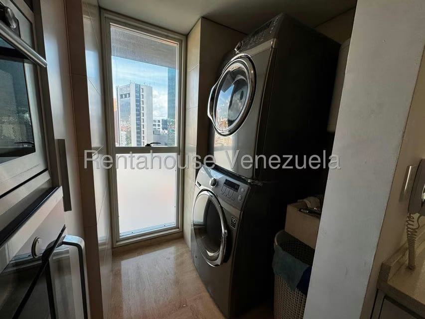 Apartamento (1 Nivel) en Alquiler en Campo Alegre, Distrito Metropolitano - 20