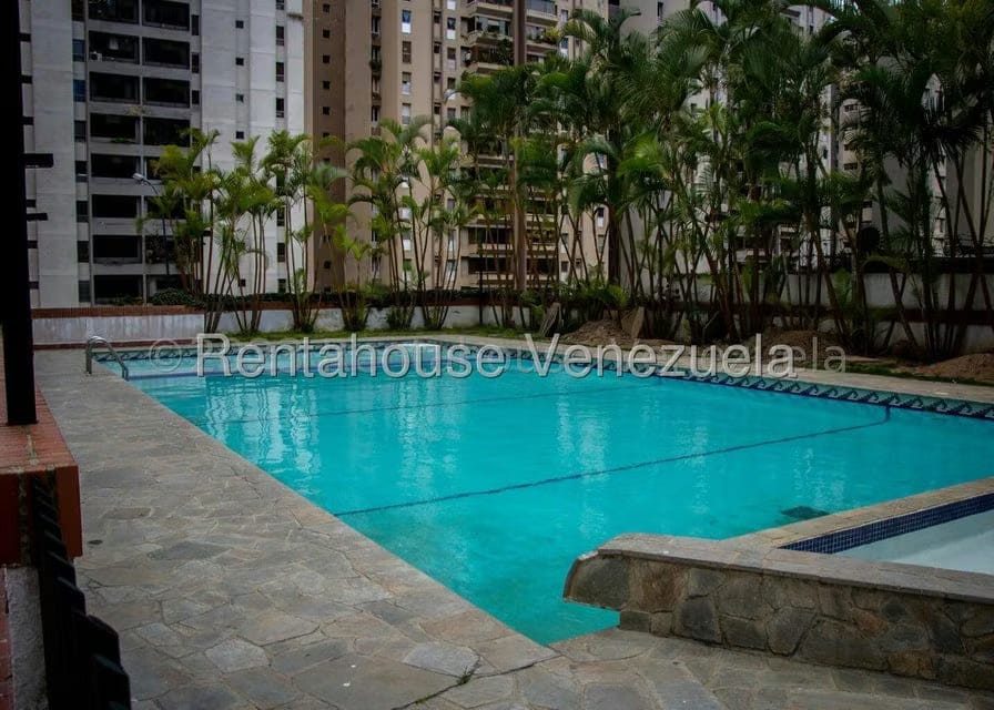 Apartamento (1 Nivel) en Venta en El Cigarral, Distrito Metropolitano - 24