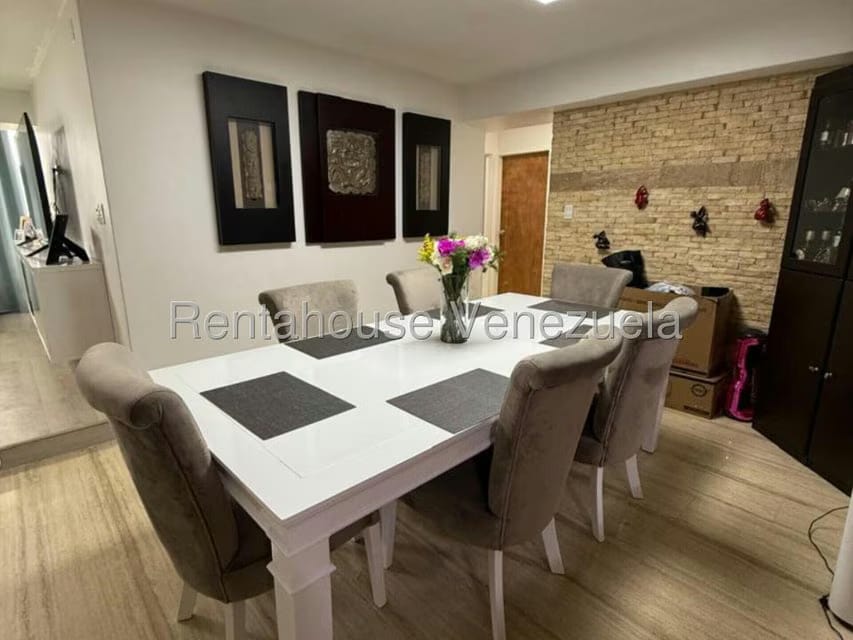 Apartamento (1 Nivel) en Venta en El Cigarral, Distrito Metropolitano - 7