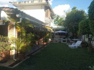 Se vende Casa en Colinas de Los Ruices - 3