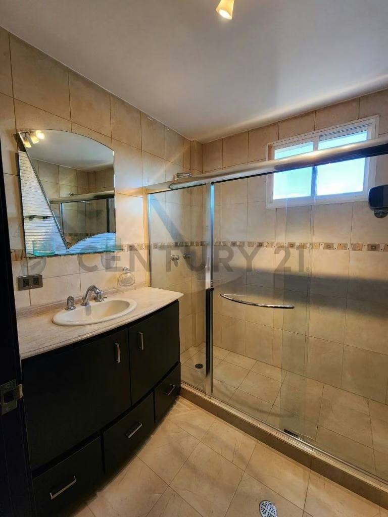 En venta casas bote b Lecheria - 10
