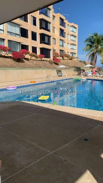 Apartamento (1 Nivel) en Venta en Carenero, Miranda - 13