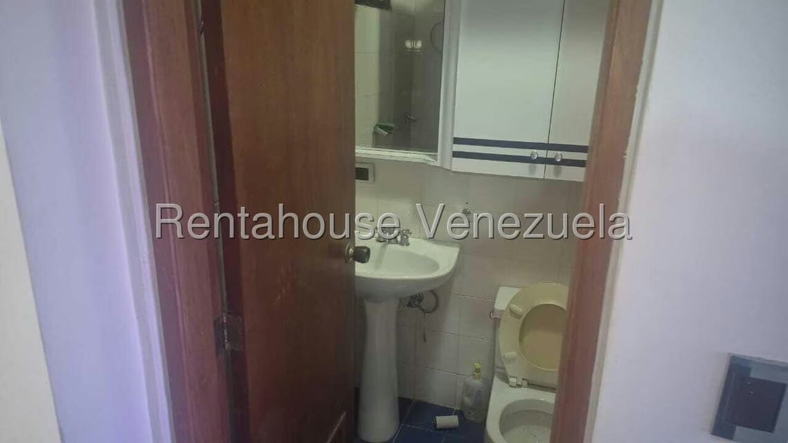 Apartamento (1 Nivel) en Venta en Carenero, Miranda - 22