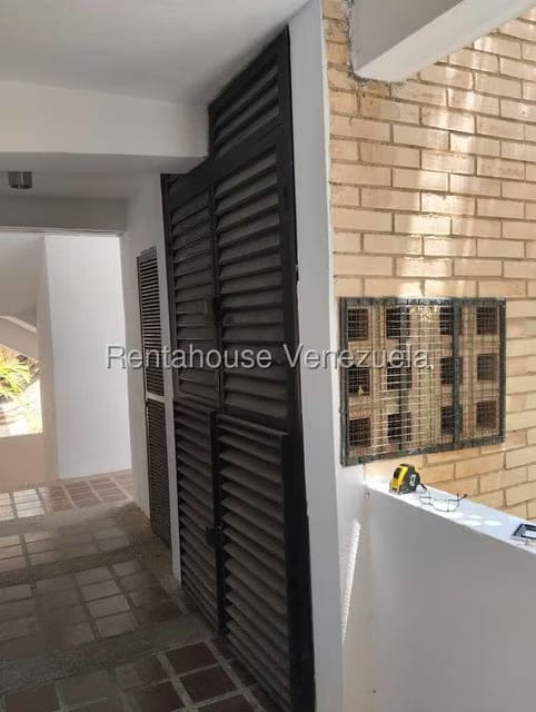 Apartamento (1 Nivel) en Venta en Carenero, Miranda - 26