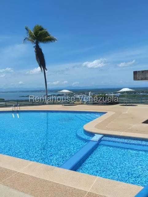 Apartamento (1 Nivel) en Venta en Carenero, Miranda - 37