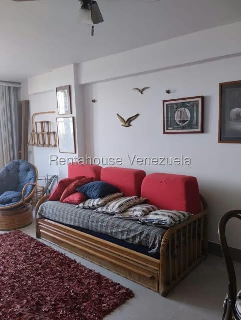 Apartamento (1 Nivel) en Venta en Carenero, Miranda - 5