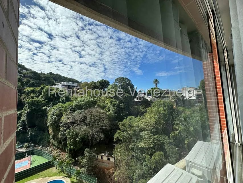 Apartamento (1 Nivel) en Alquiler en Los Chaguaramos, Distrito Metropolitano - 11