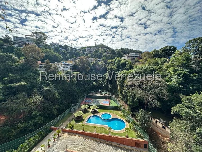 Apartamento (1 Nivel) en Alquiler en Los Chaguaramos, Distrito Metropolitano - 12