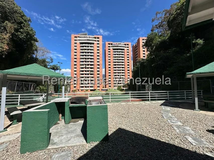 Apartamento (1 Nivel) en Alquiler en Los Chaguaramos, Distrito Metropolitano - 44