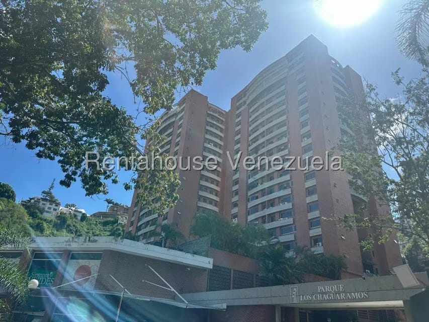Apartamento (1 Nivel) en Alquiler en Los Chaguaramos, Distrito Metropolitano - 58